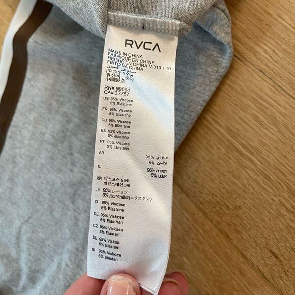 Gray cropped sweater from RVCA - Picture 7 of 7